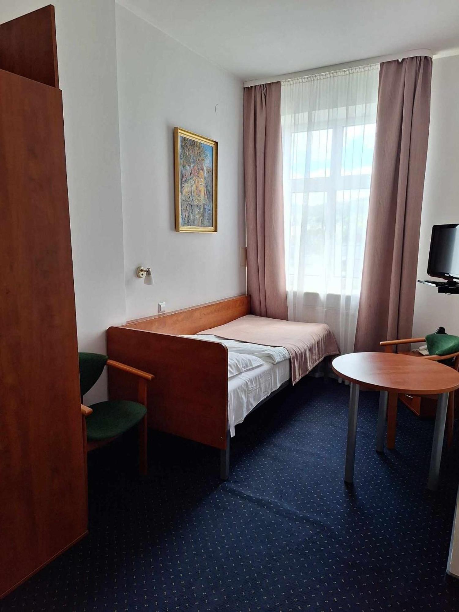 Hotel *** NAT Krynica Zdrój Krynica-Zdrój Exterior foto